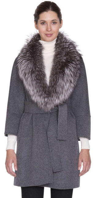Luxusní dámský vlněný kabát s límcem z lišky stříbrné