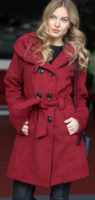 Červený dámský zimní kabát za příznivou cenu