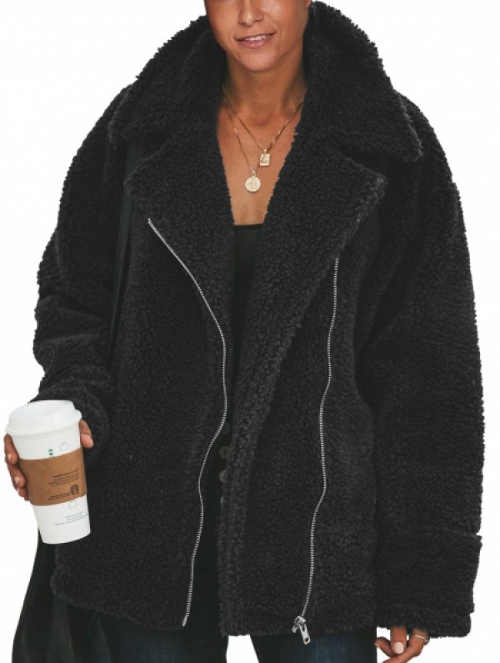 Huňatá černá dámská zimní bunda