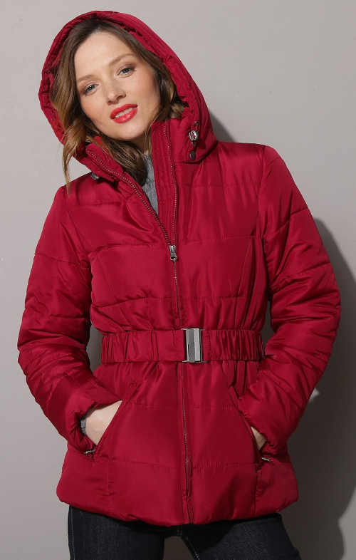 Červená dámská zimní bunda s opaskem