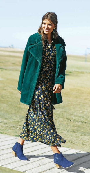 Zelený dámský kabát s imitací kožešiny