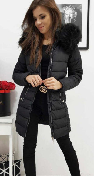 Stylová černá dámská zimní bunda prodlouženého střihu