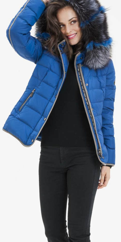 Modrá péřová dámská zimní bunda Kara s kožíškem