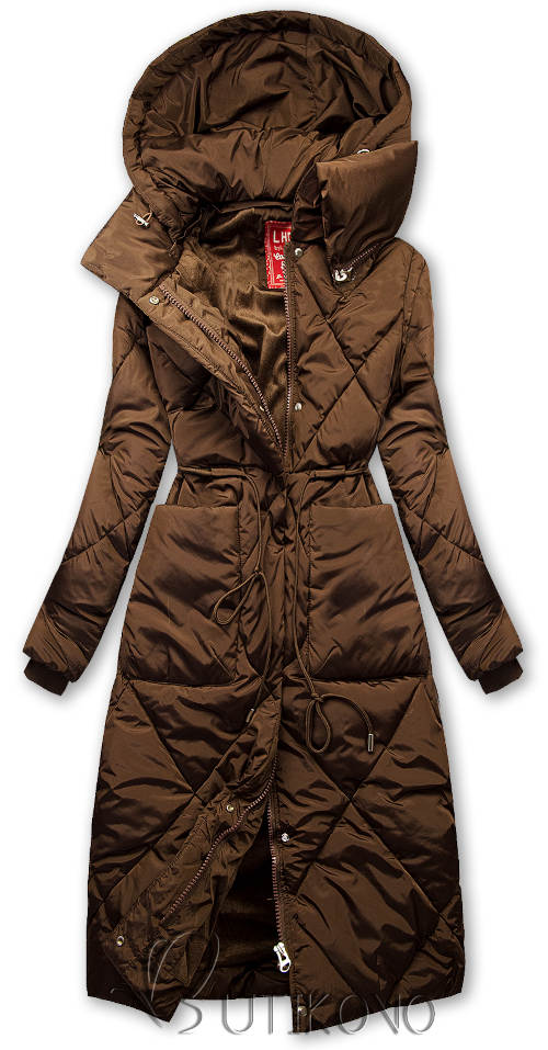 Dlouhý hnědý prošívaný dámský zimní kabát s extra vysokým límcem
